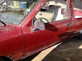 1990 TOYOTA TRUCK, RED, STD CAB, 2.4L, MT, 2WD,  Z25233